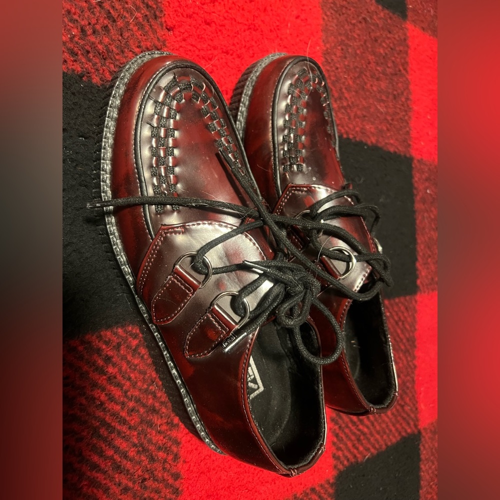 T.U.K. Creepers